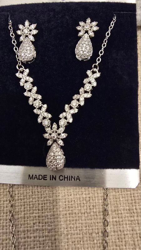 Luna Silver Zirconia Jewelry Set