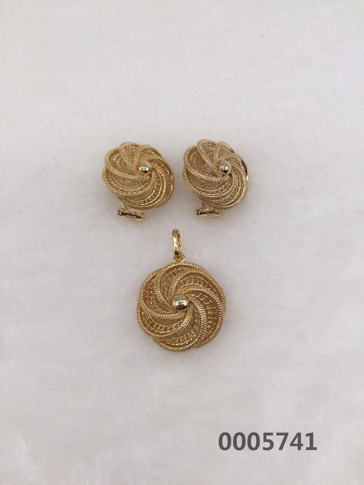Gold Plated Earrings & Pendant Set