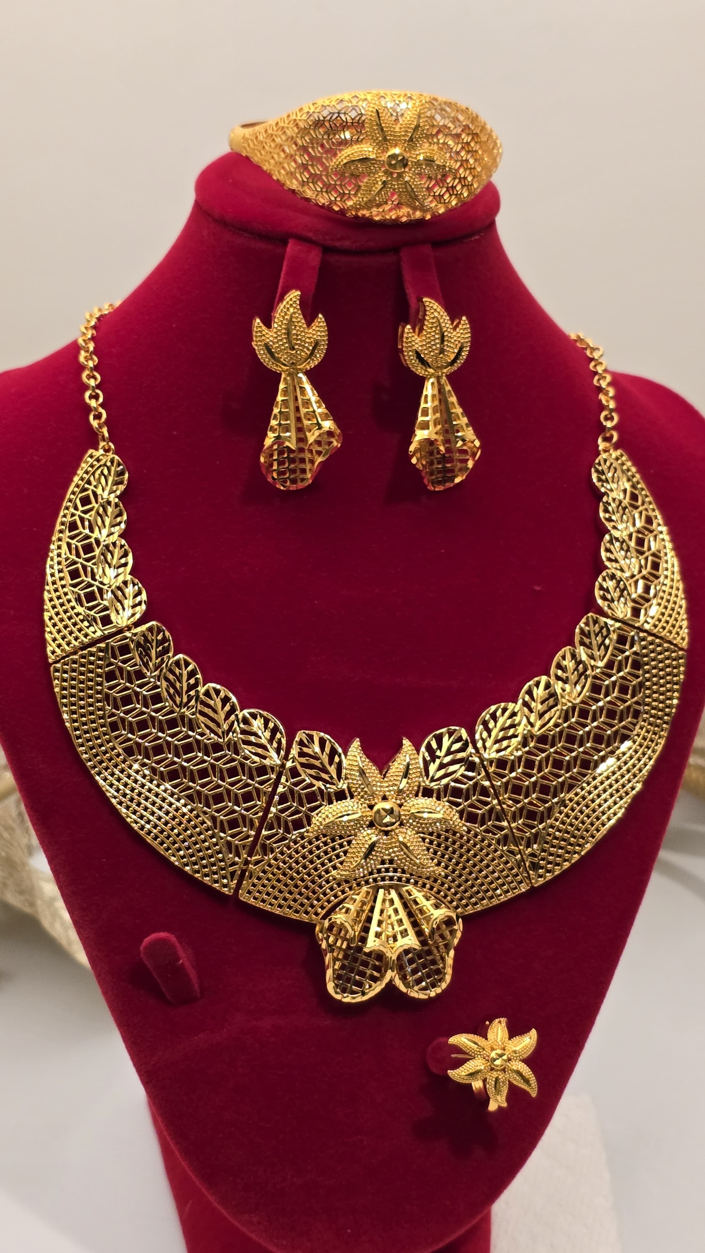 Indian Style 2-Piece Jewelry Set